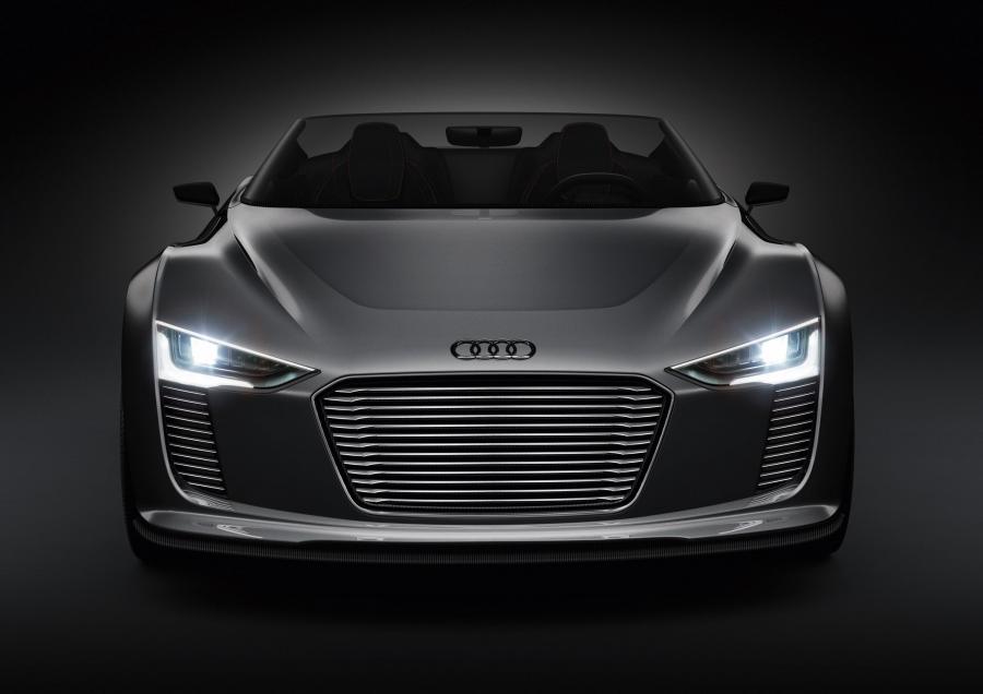  Audi e-Tron Detroit Showcar 2010 года  (фото 19 из 109)